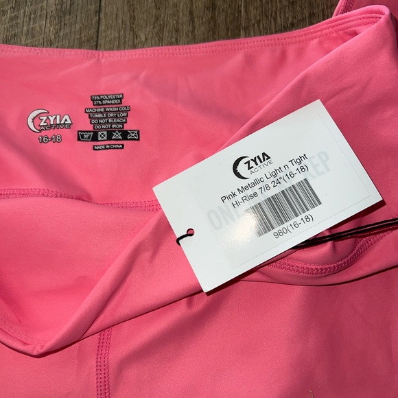 Zyia Light N Tight Hi-Rise Leggings - Picture 3 of 3